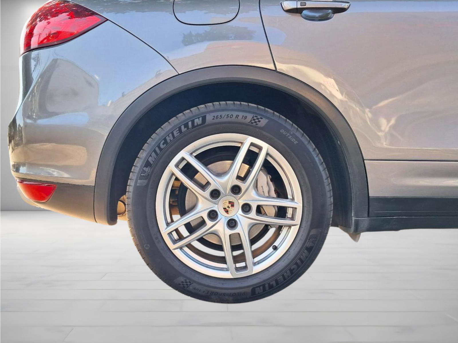 Porsche CAYENNE S 4.8 Aut 2013 - Imagen 6 de 9