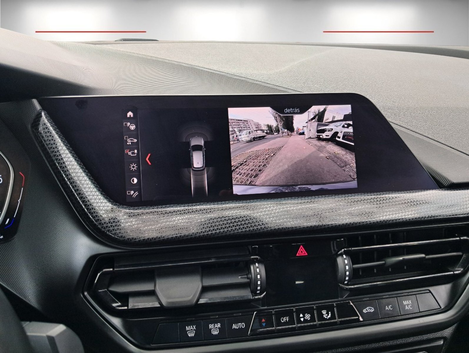 BMW 118D HB 2.0 AUT 2020 - Imagen 10 de 10