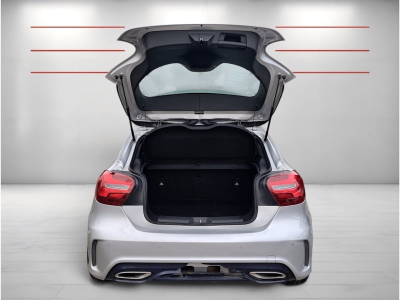 Mercedes-Benz A200 D 2.1 Aut 2016 - Imagen 8 de 10