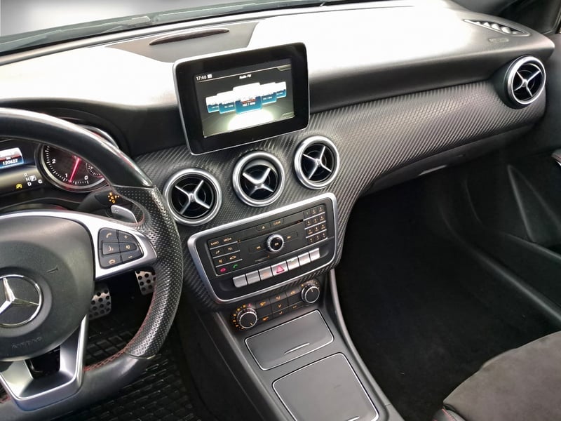 Mercedes-Benz A200 D 2.1 Aut 2016 - Imagen 9 de 10