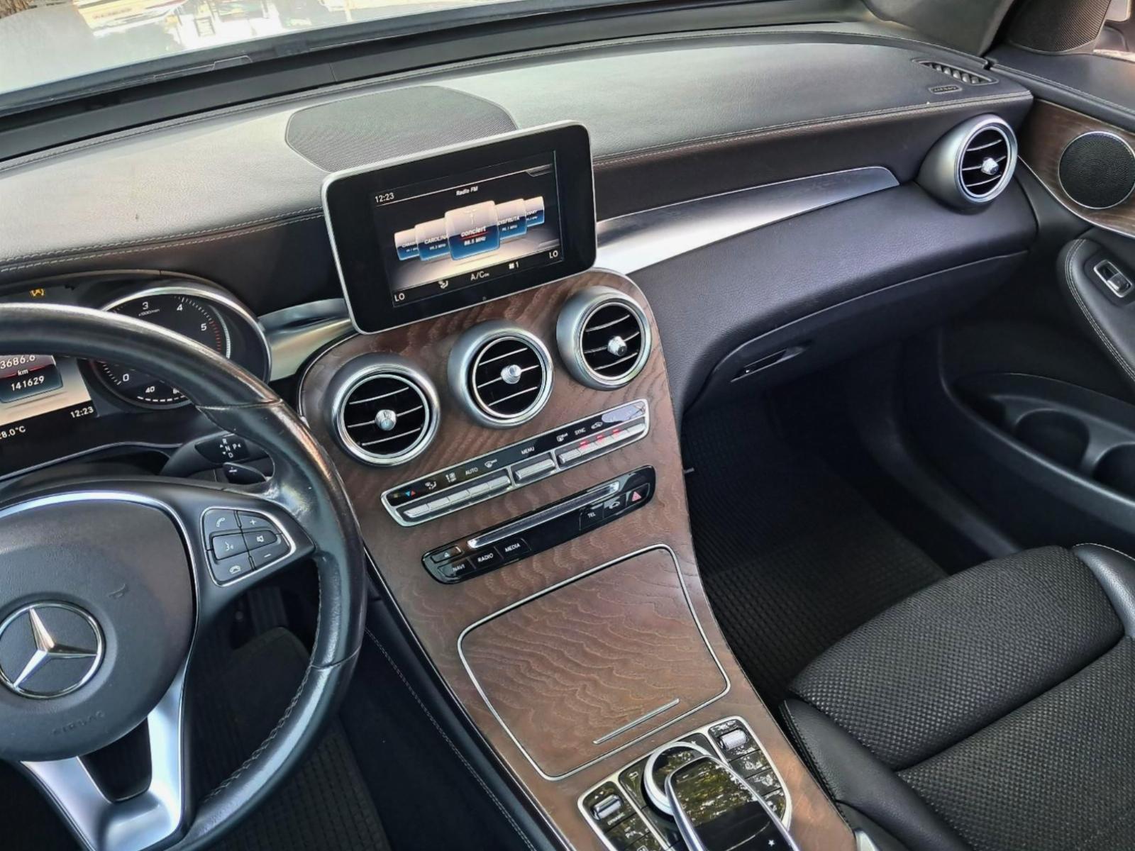 Mercedes-Benz GLC 250 4Matic Diesel 2.1 Aut 2020 - Imagen 9 de 10
