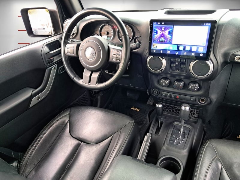Jeep WRANGLER Unlimited Sahara 4x4 3.6 Aut 2017 - Imagen 5 de 10