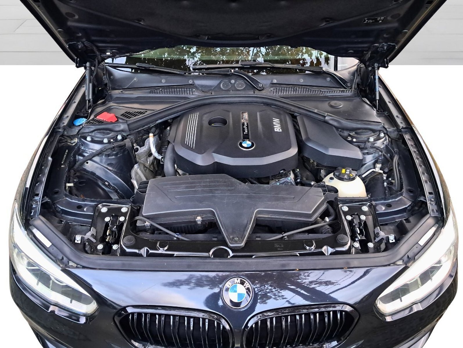 BMW 118 1.5 AUT 2019 - Imagen 6 de 10