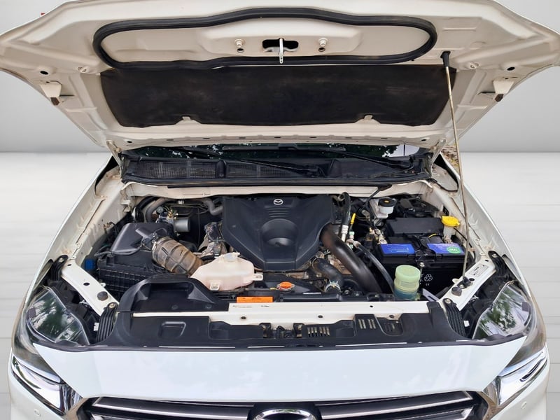 Mazda BT-50 All New 4x4 3.0 Aut 2023 - Imagen 6 de 10