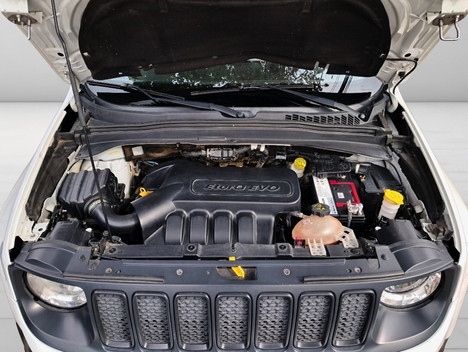 Jeep RENEGADE Sport LX 1.7 Aut 2020 - Imagen 6 de 10