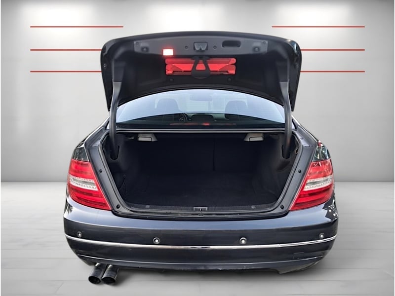 Mercedes-Benz C180 CGI Coupe 1.8 Aut 2012 - Imagen 8 de 10