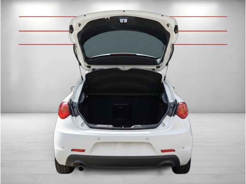 Alfa Romeo GIULIETTA QV 1.7 Aut 2016 - Imagen 8 de 10