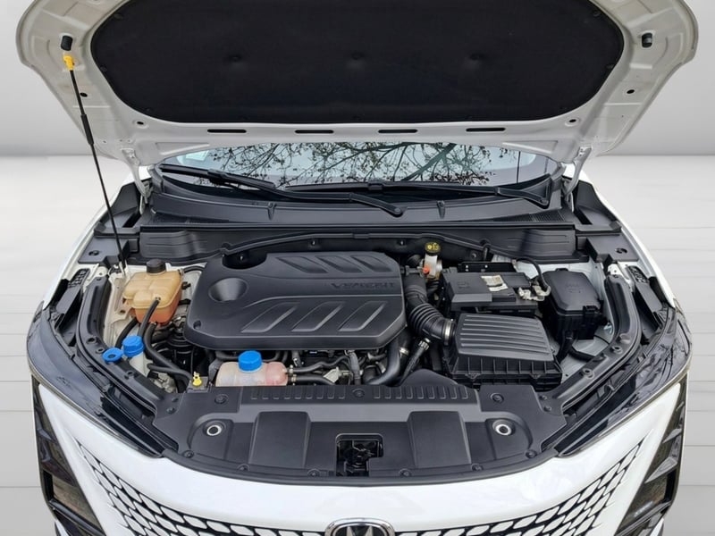 Changan UNI-T ELITE 1.5 AUT 2023 - Imagen 6 de 10