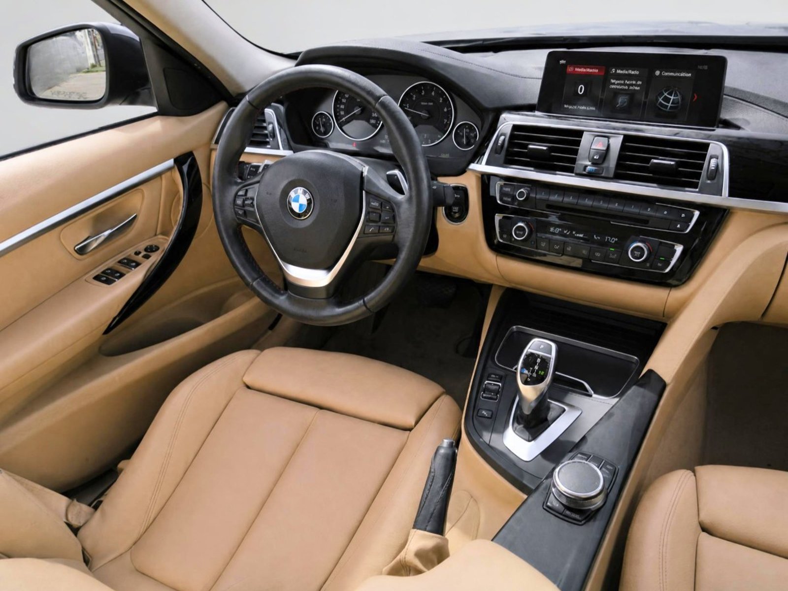 BMW 320I SPORT LCI 2.0 AUT 2018 - Foto 5 de 10