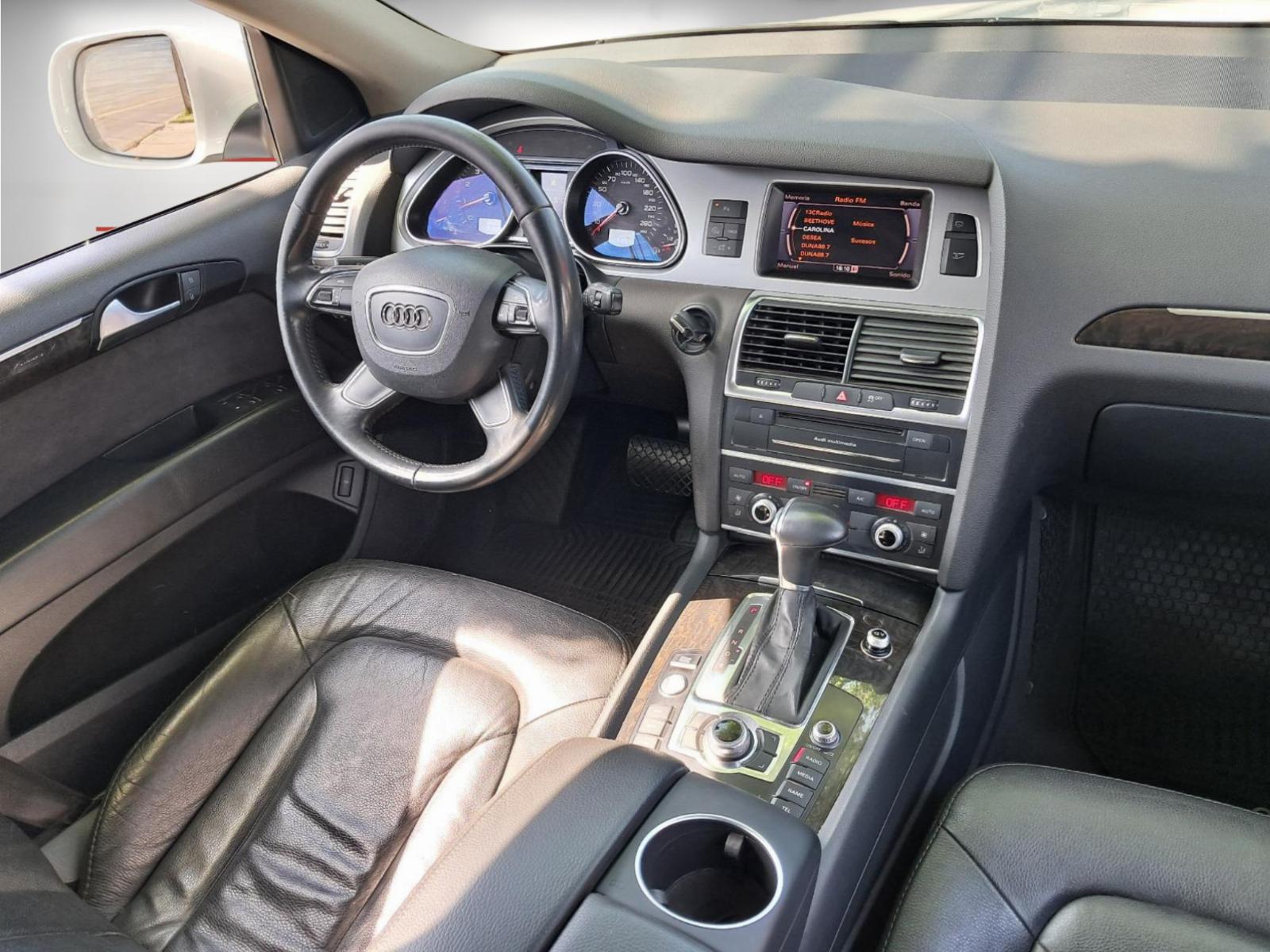 Audi Q7 Quattro TFSI 3.0 Aut 2014 - Foto 5 de 10