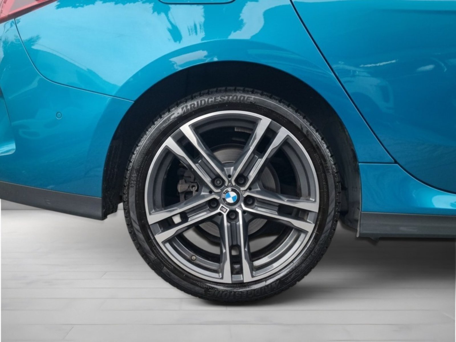 BMW 218I Gran Coupe Look M 1.5 Aut 2025 - Imagen 7 de 10