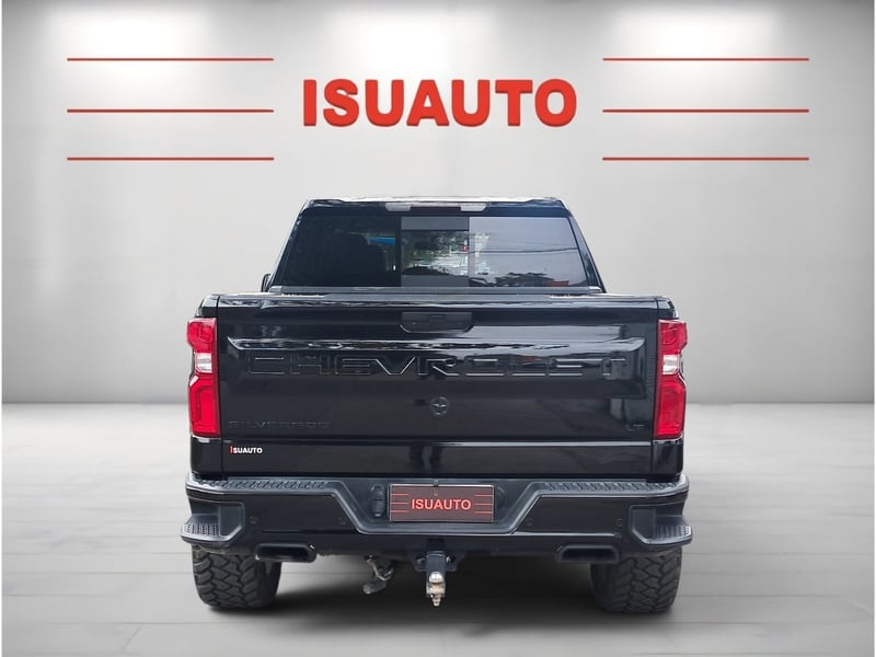Chevrolet SILVERADO 4x4 LT 5.3 Aut 2022 - Imagen 4 de 10