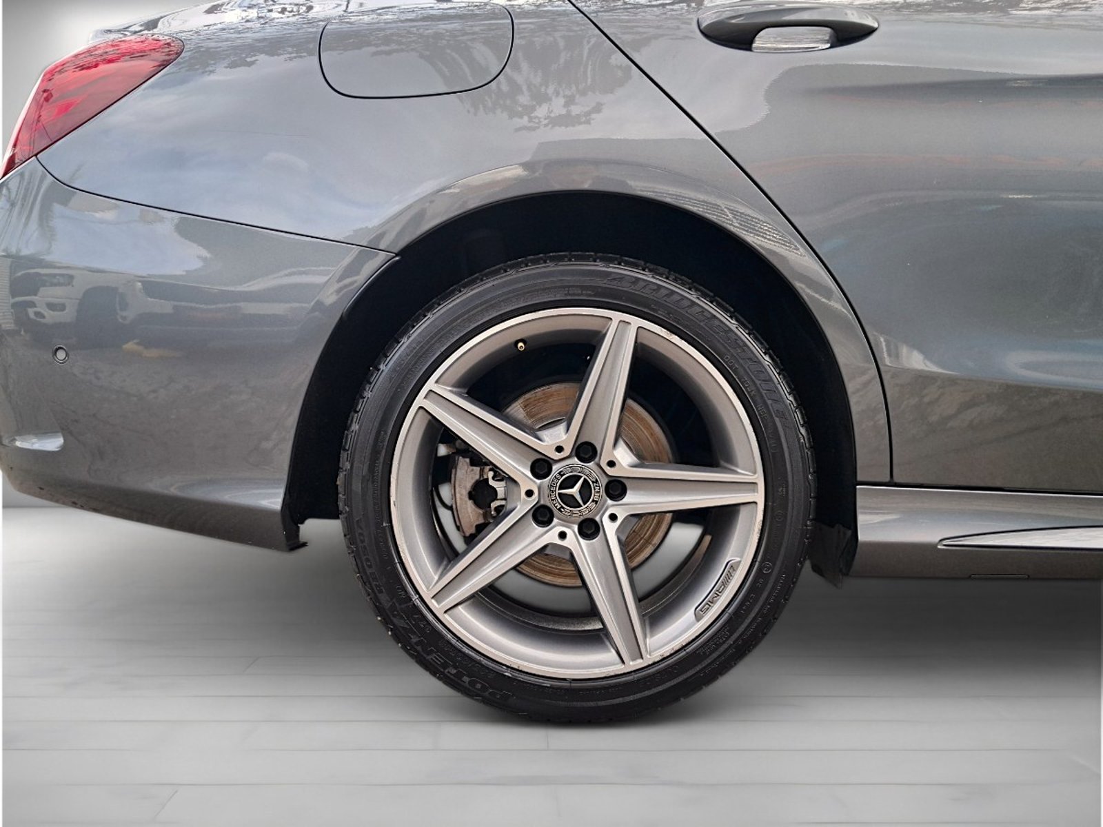 Mercedes-Benz C300 2.0 Aut 2018 - Imagen 7 de 10