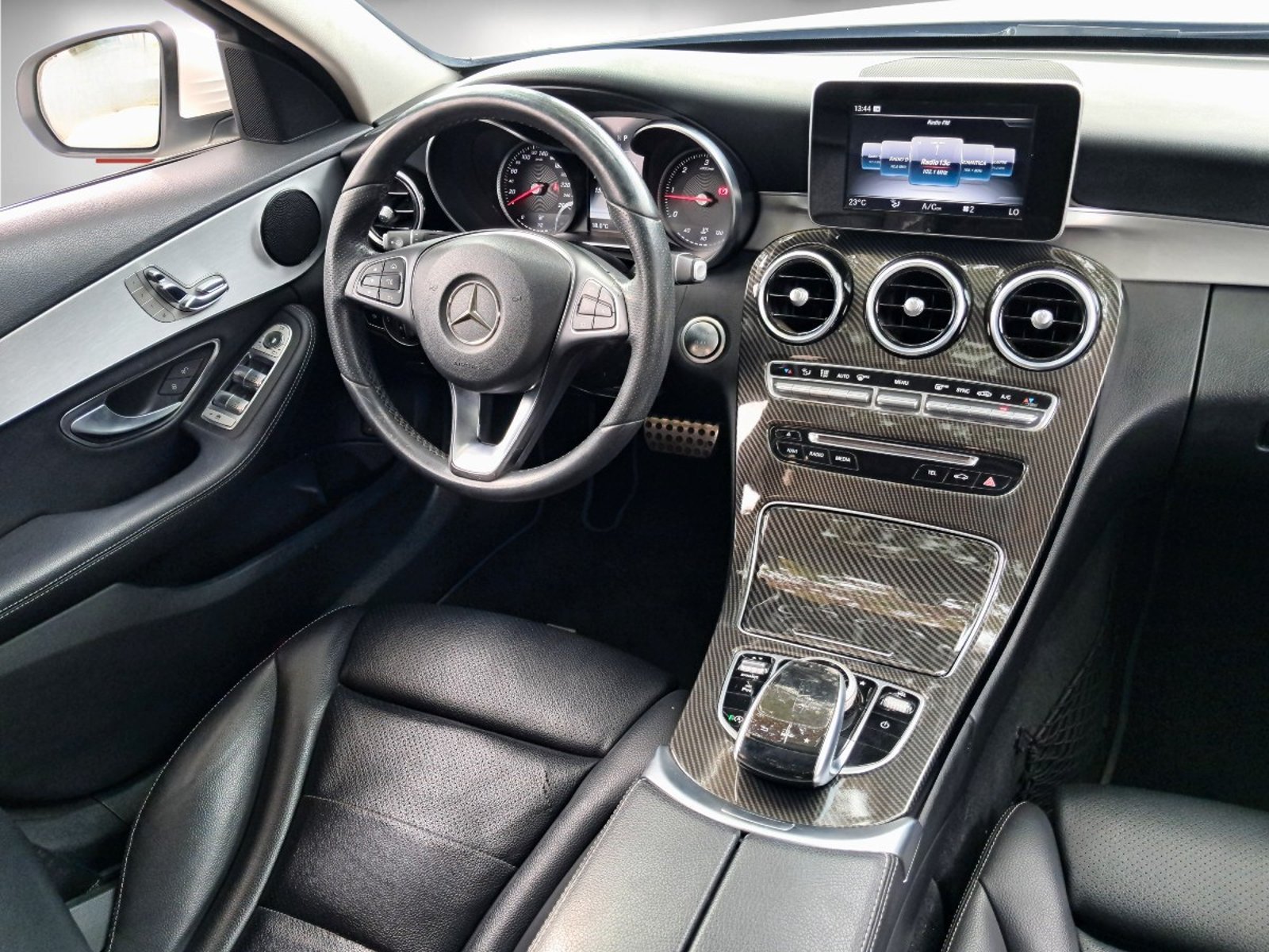 Mercedes-Benz C220 D 2.1 Aut 2018 - Foto 5 de 10