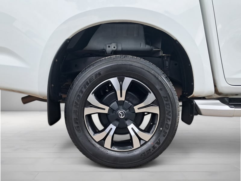 Mazda BT-50 All New 4x4 3.0 Aut 2023 - Imagen 7 de 10