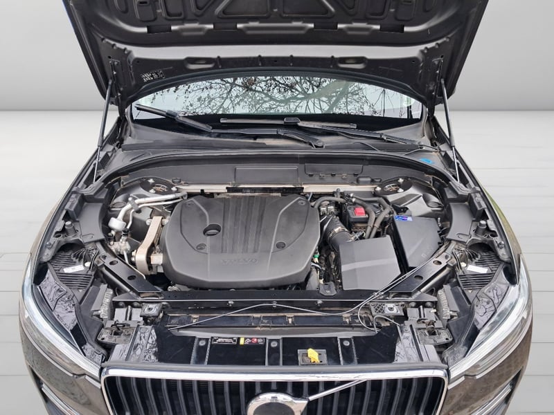 Volvo XC60 II B5 4x4 2.0 Aut 2022 - Imagen 6 de 10