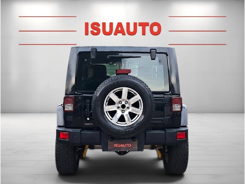 Jeep WRANGLER Unlimited Sahara 4x4 3.6 Aut 2017 - Imagen 4 de 10