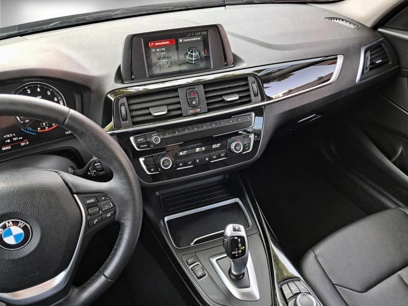 BMW 118 1.5 AUT 2019 - Imagen 9 de 10