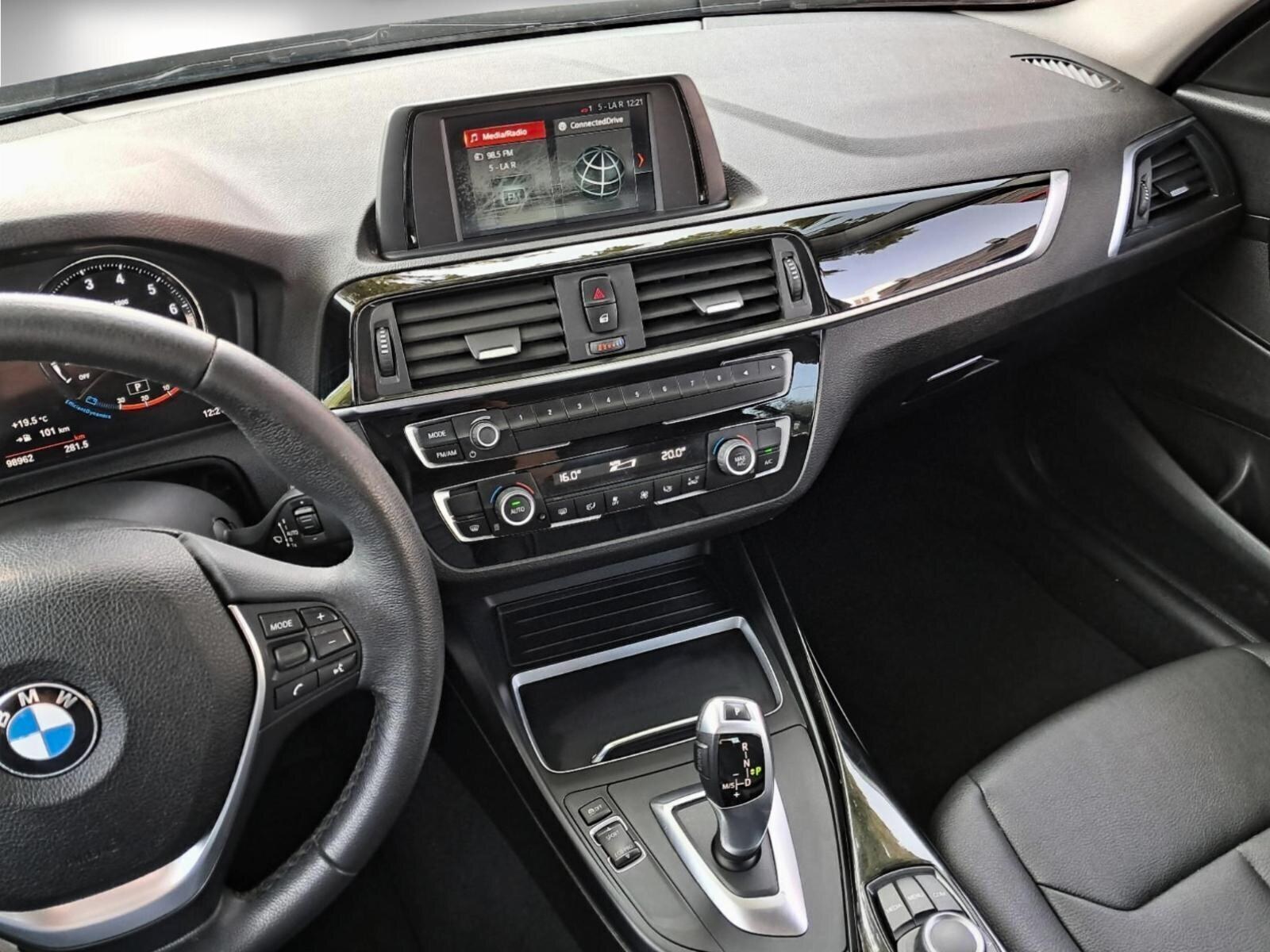 BMW 118 1.5 AUT 2019 - Imagen 9 de 10