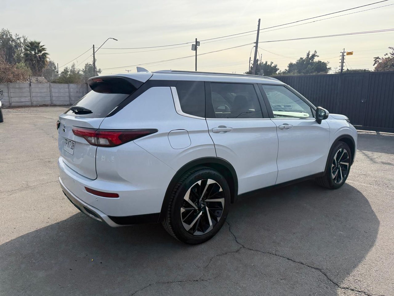 Mitsubishi OUTLANDER GLS 4X4 2.5 AT 2024 - Foto 5 de 20