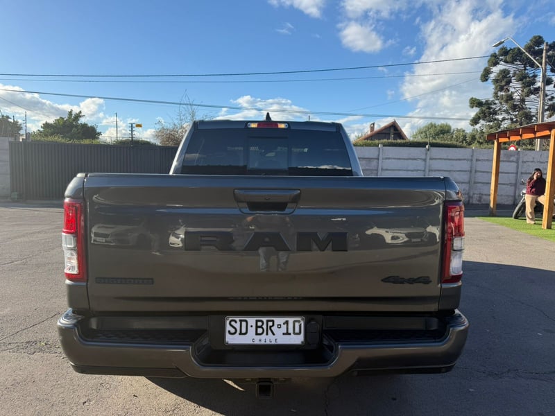 RAM 1500 BIG HORN CREW CAB 4X4 3.6 AUT 2022 - Imagen 4 de 18