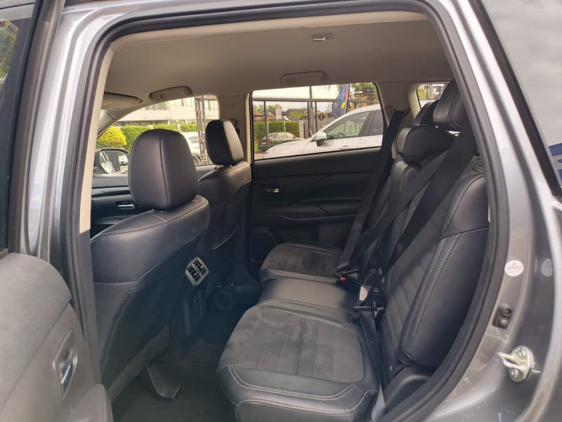 Mitsubishi OUTLANDER GLS 4X4 2.5 AT 2022 - Imagen 10 de 11