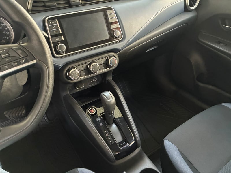 Nissan VERSA ADVANCE 1.6 AUT 2024 - Imagen 9 de 11