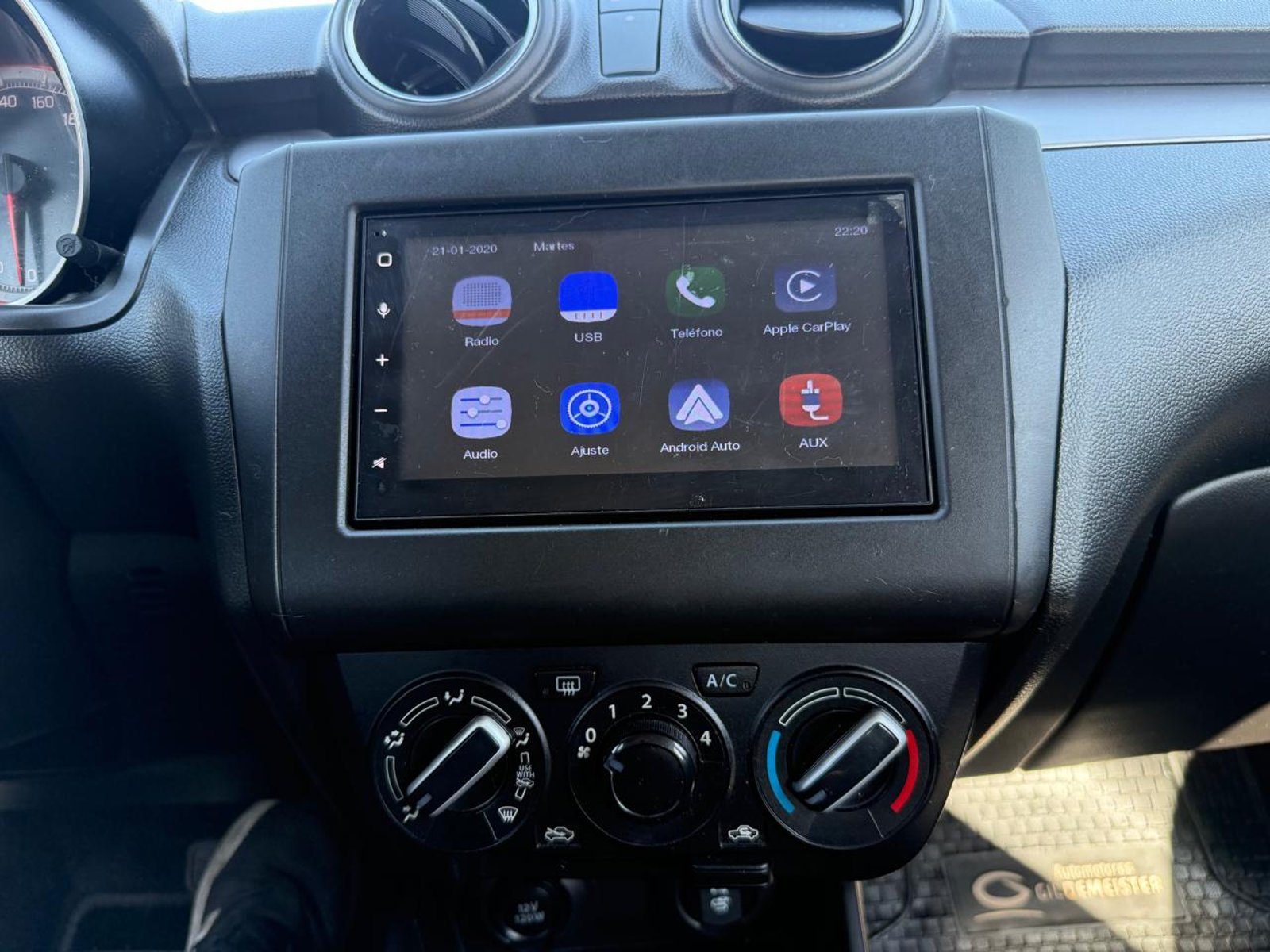 Suzuki SWIFT GL SPORT HB 1.2 2023 - Imagen 16 de 20