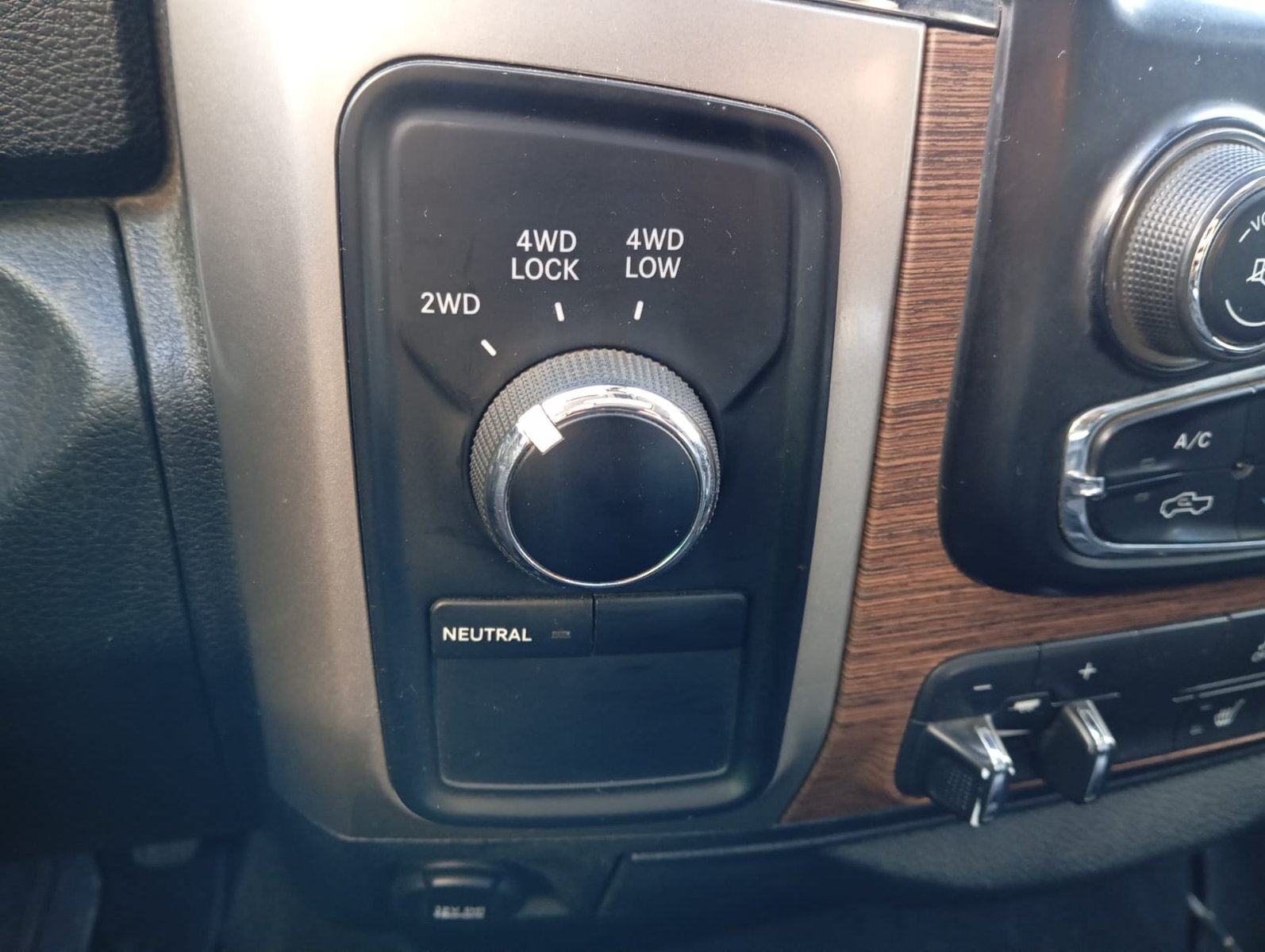 DODGE RAM 2500 SLT RC 2018 - Imagen 7 de 12
