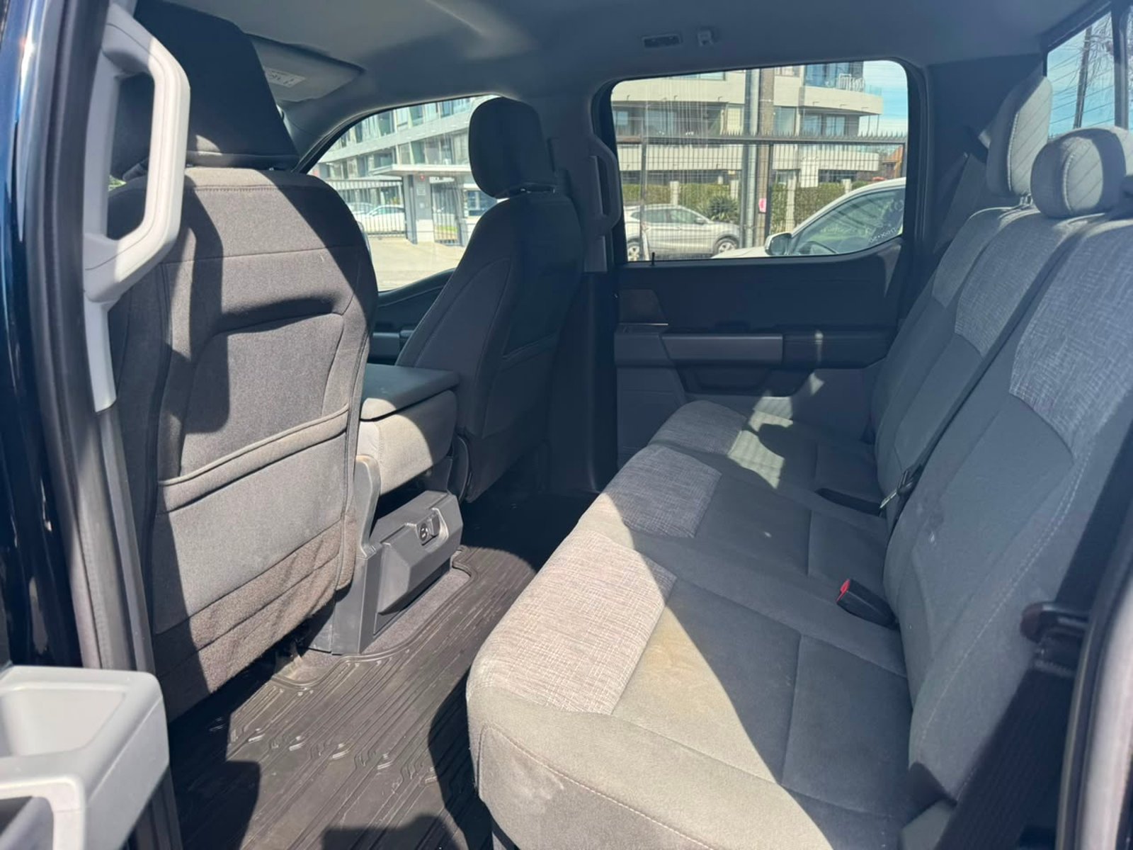 Ford F150 XLT 4X4 5.0 AUT 2024 - Imagen 10 de 11