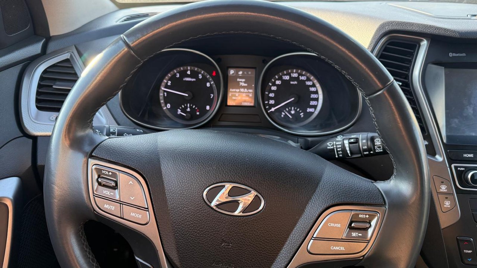 Hyundai GRAND SANTA FE NC 3.3 GLS 2WD 2019 - Imagen 14 de 20