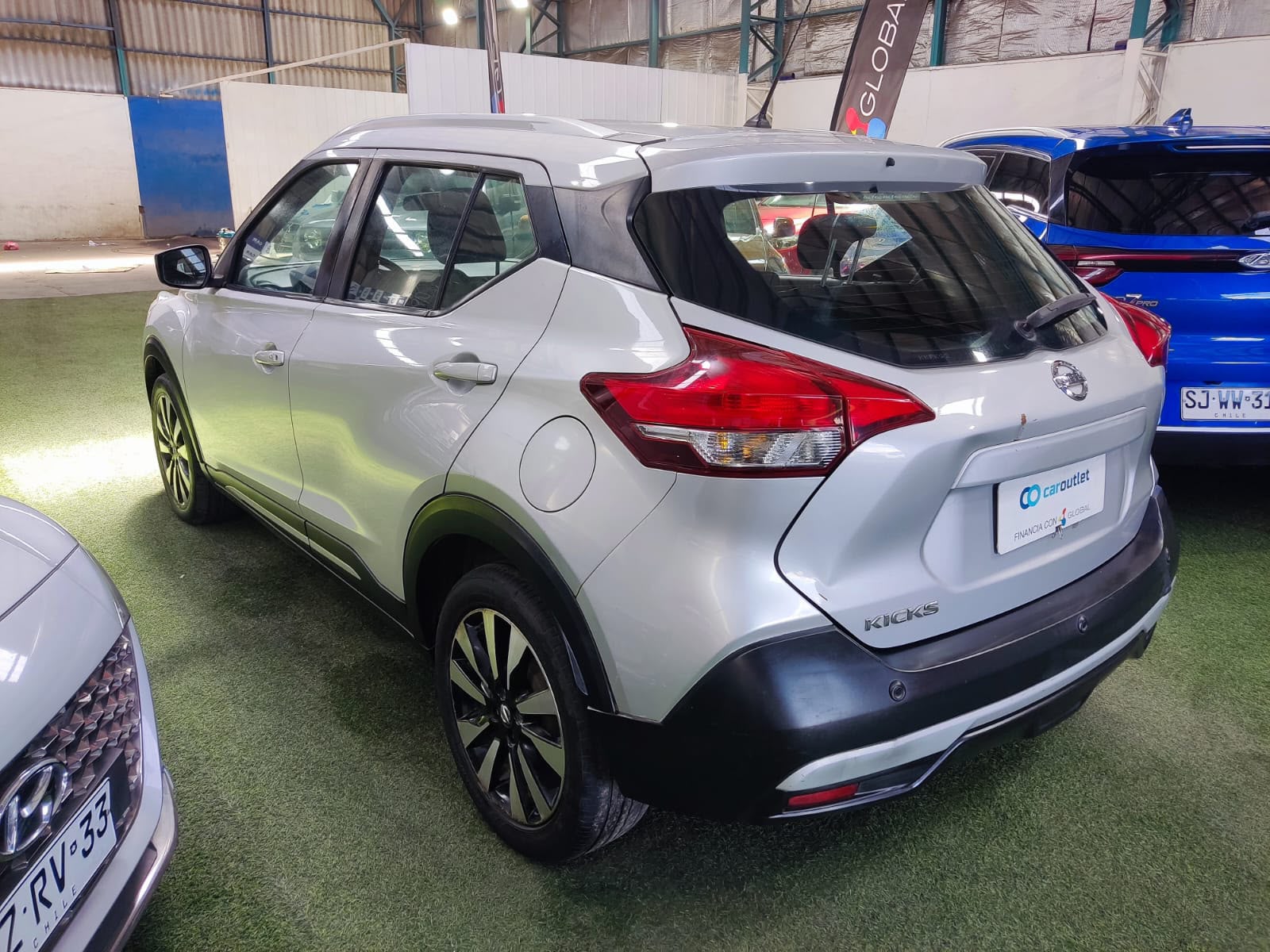 Nissan KICKS 1.6 2018 - Foto 2 de 12