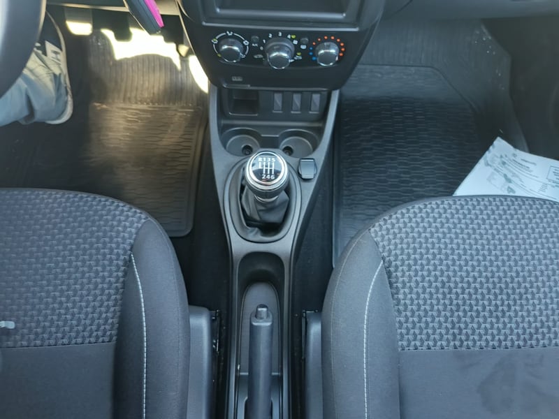 Renault OROCH ZEN 1.6 2025 - Imagen 10 de 11