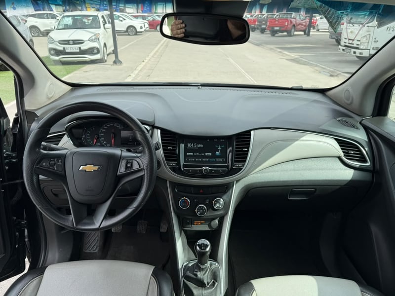 Chevrolet TRACKER 1.8 FWD E5 LS MT 2019 - Imagen 12 de 20