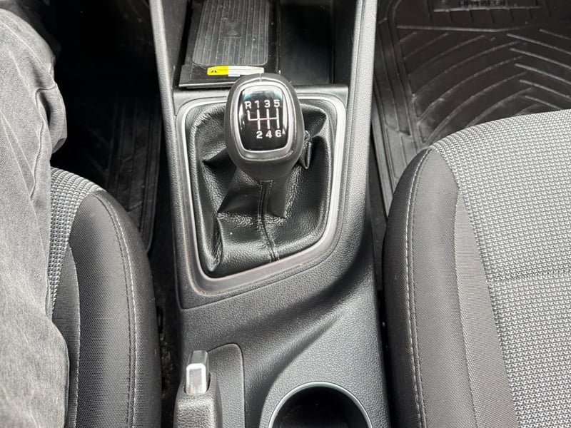 Hyundai ACCENT HCI 1.4 2023 - Imagen 18 de 20