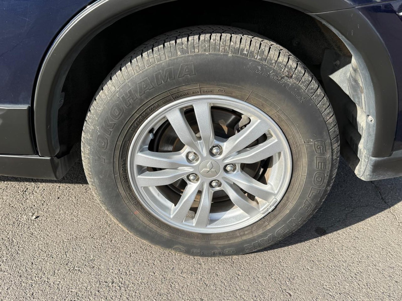 Mitsubishi OUTLANDER 2.0 2023 - Imagen 19 de 20