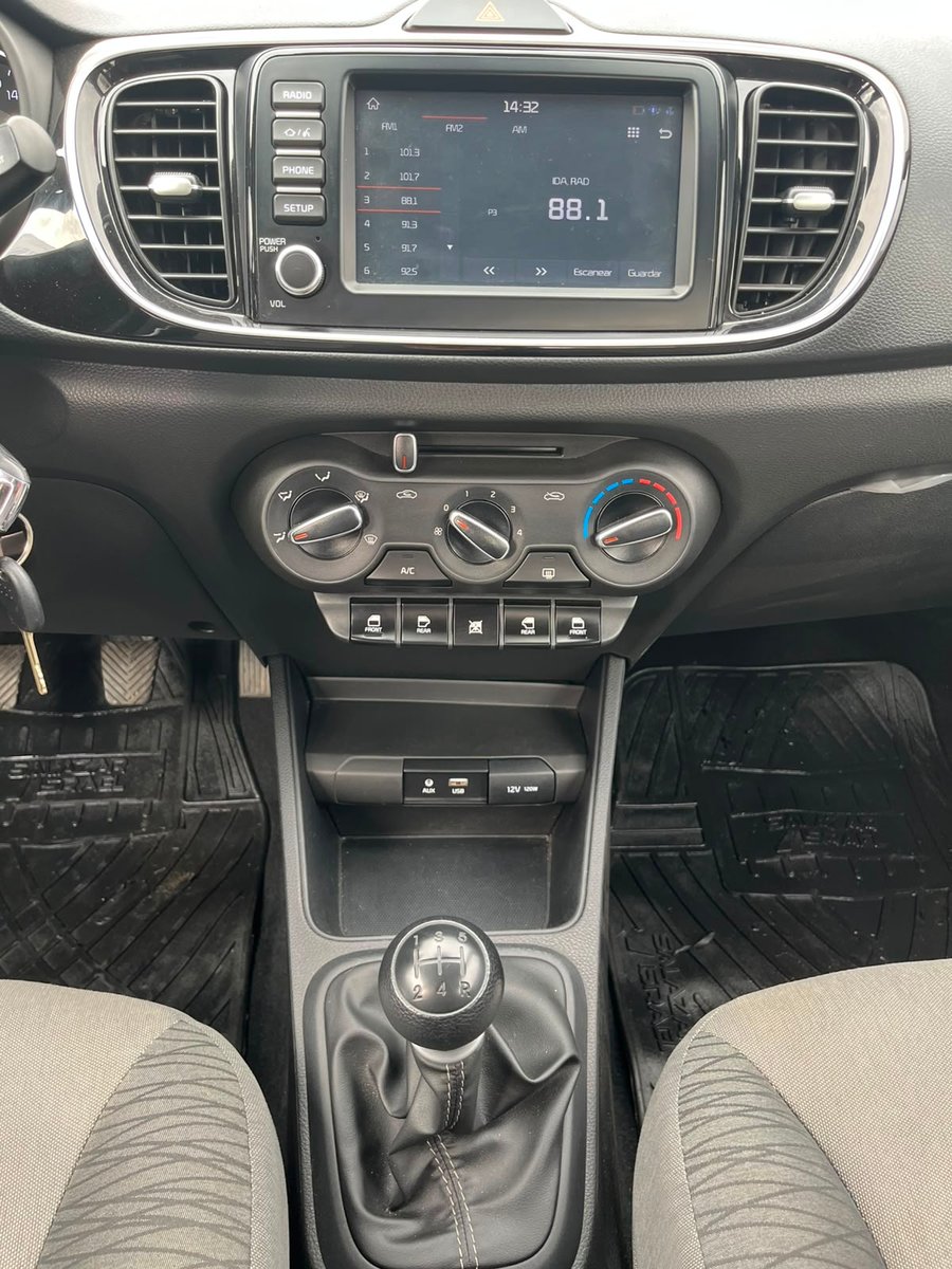 Kia SOLUTO MPI 1.4 2025 - Imagen 15 de 17