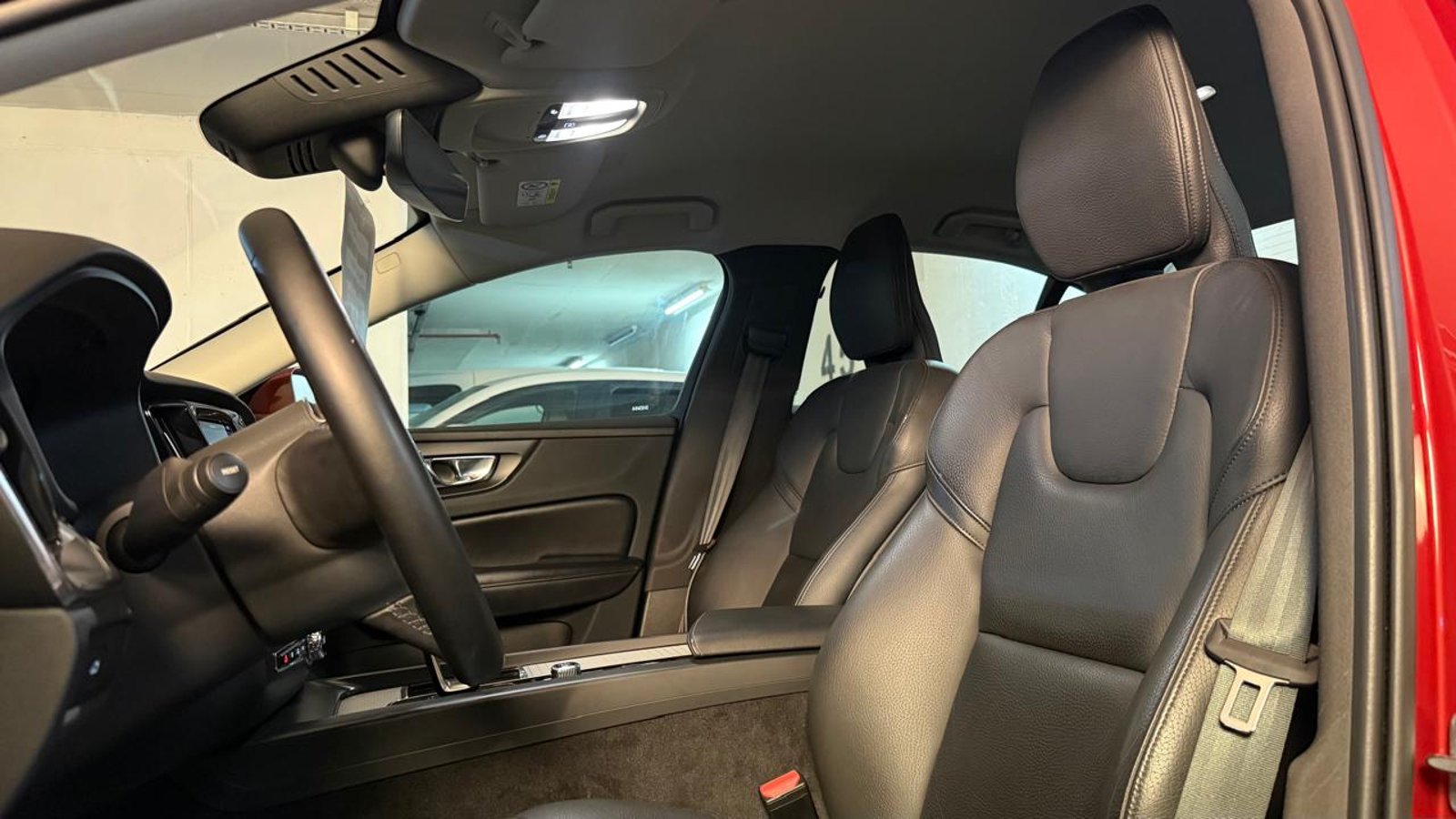 Volvo S60 II B4 2.0 AUT 2023 - Imagen 10 de 20