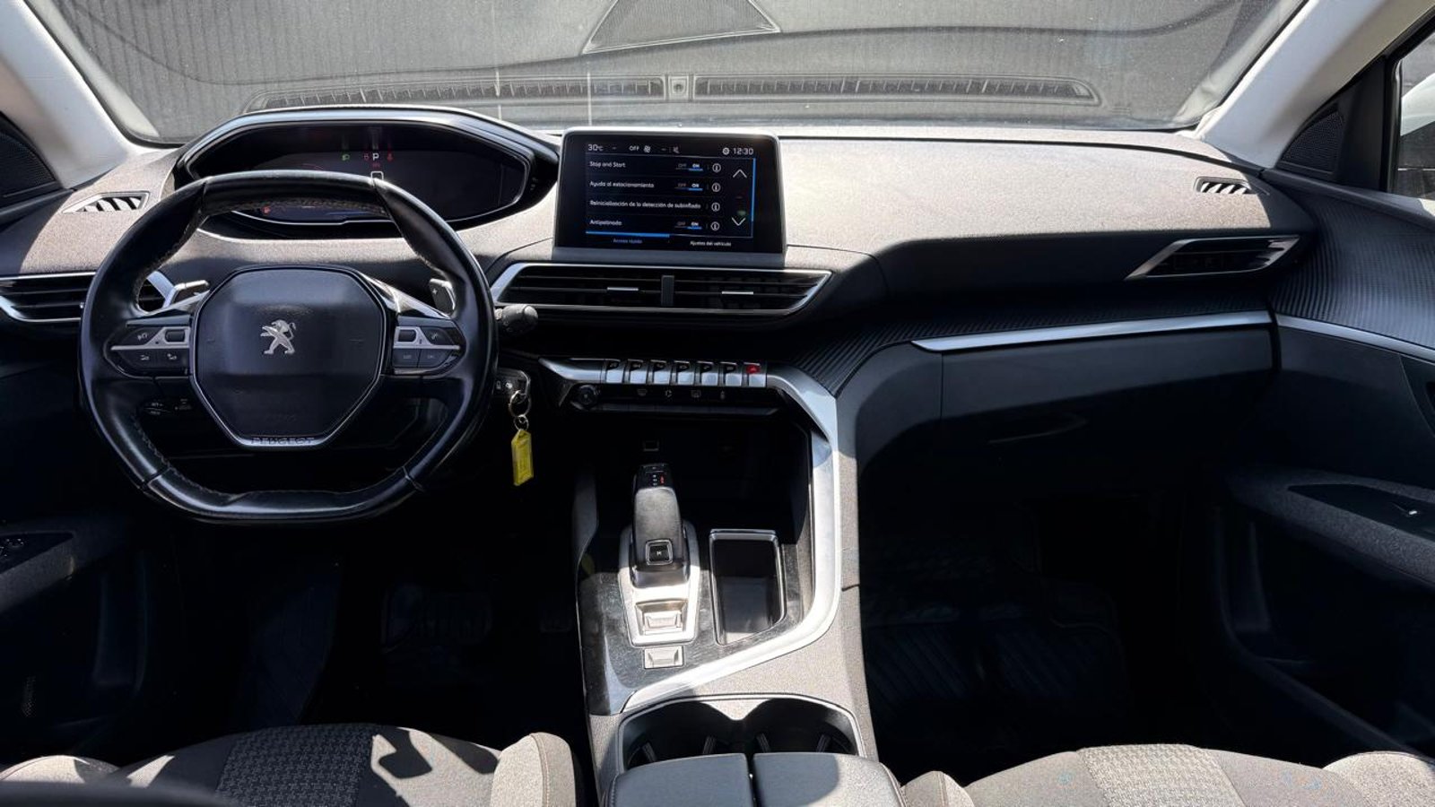 Peugeot 5008 BLUEHDI 130 1.5 AUT 2020 - Imagen 11 de 19