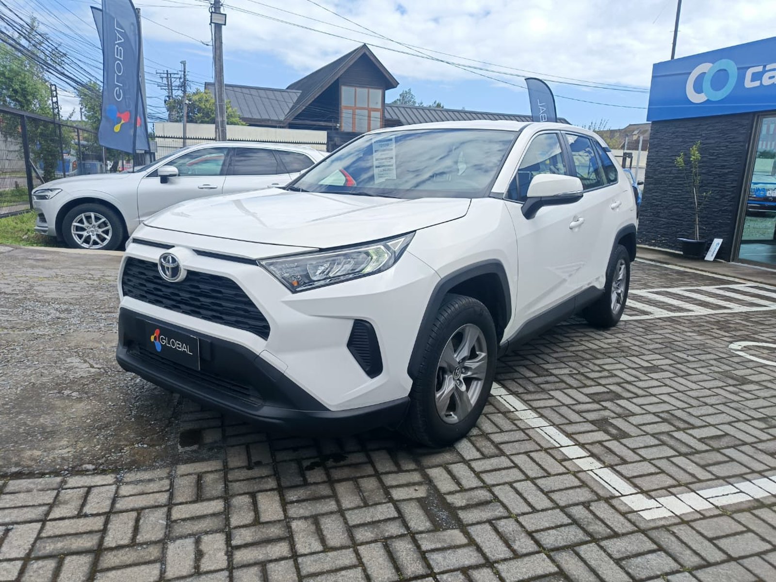 Toyota Rav4 4x2 2.0 Aut 2024 en San Pedro de la Paz
