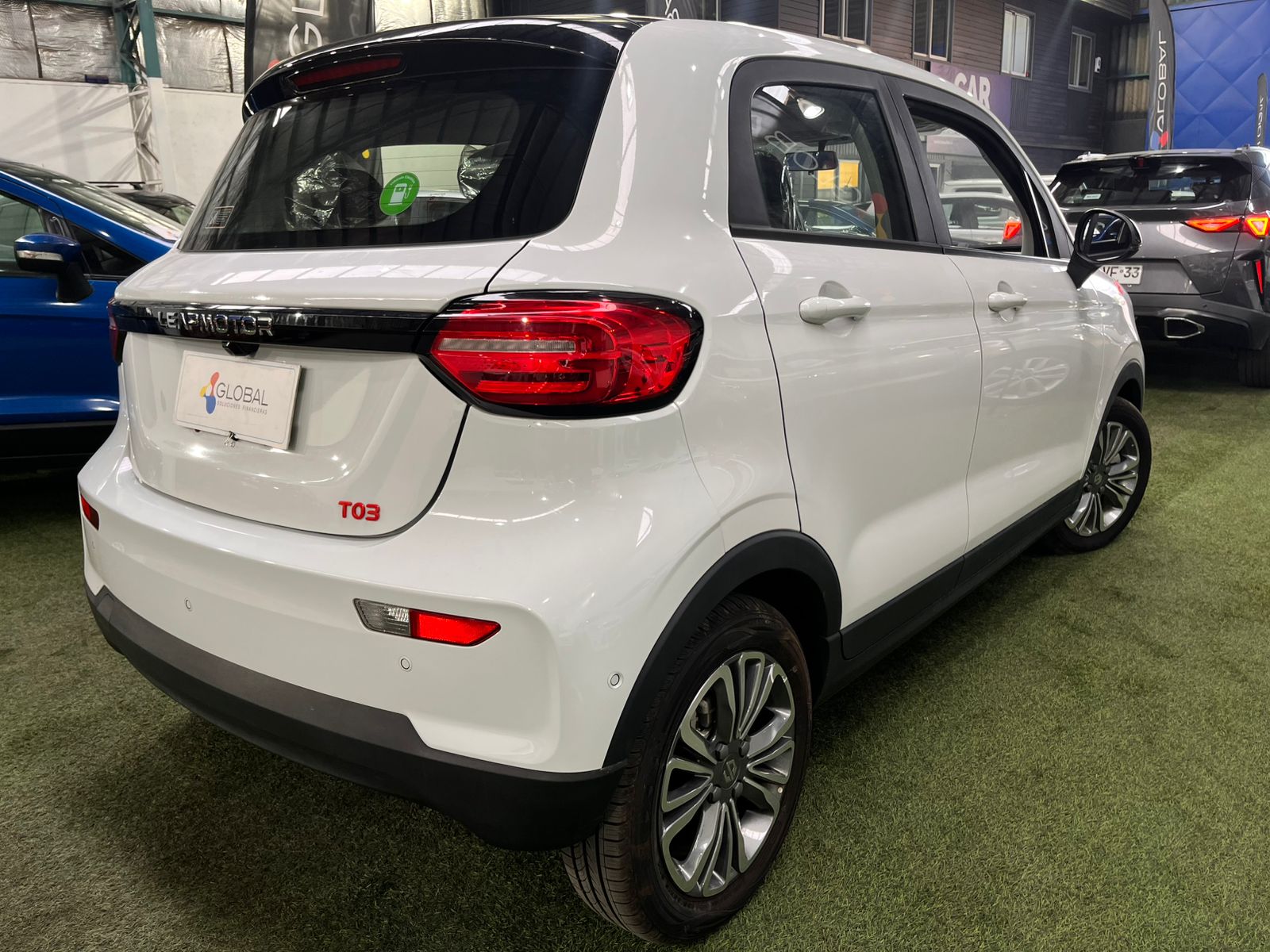 LEAPMOTOR T03 LUXURY 2024 - Foto 3 de 11