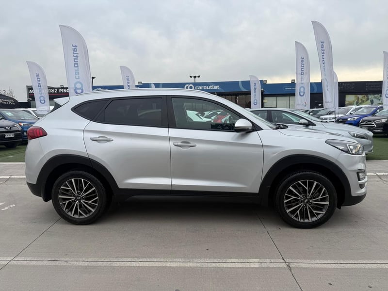 Hyundai TUCSON TL 2.0 AUT 2020 - Imagen 6 de 20