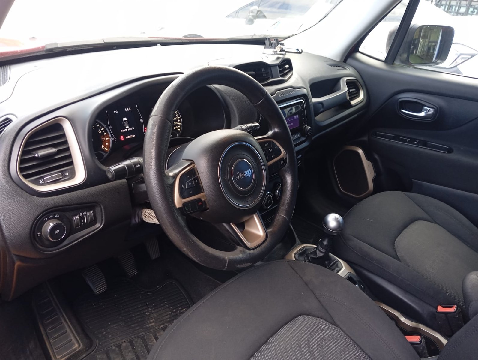 Jeep RENEGADE SPORT 1.7 2018 - Imagen 11 de 13