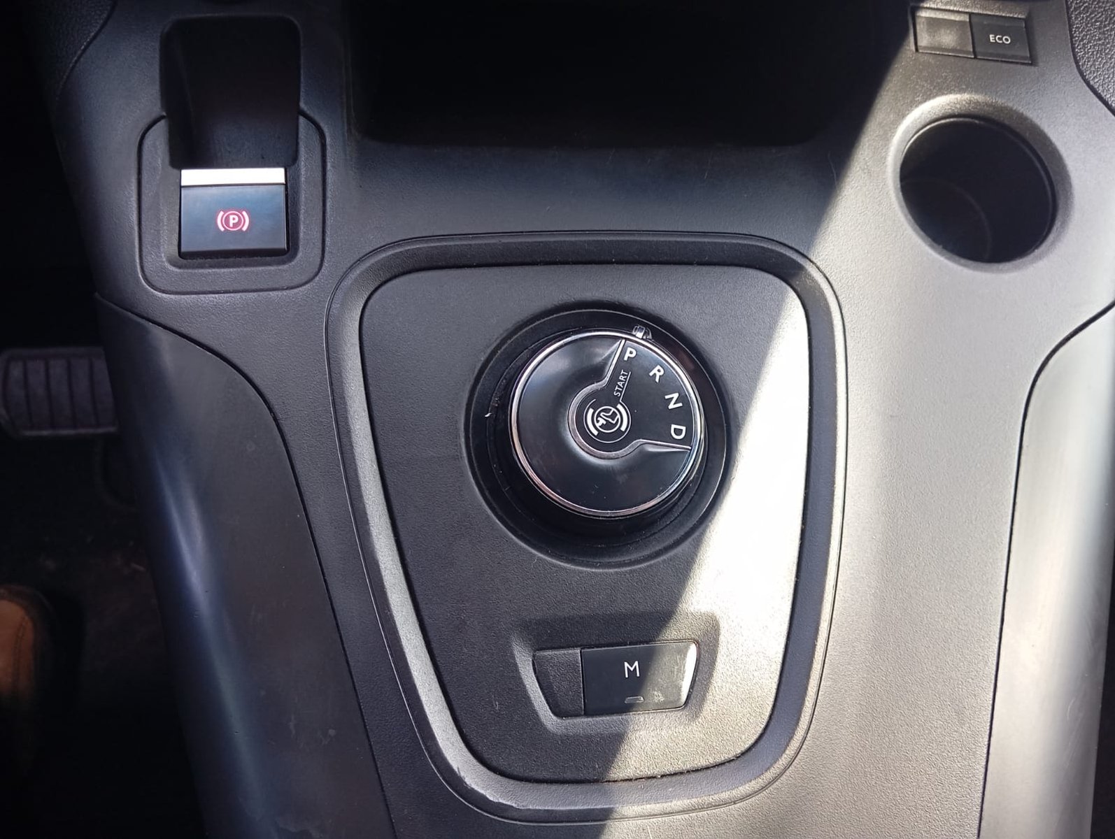 Peugeot RIFTER PURETECH 130 1.2 AUT 2023 - Imagen 11 de 13
