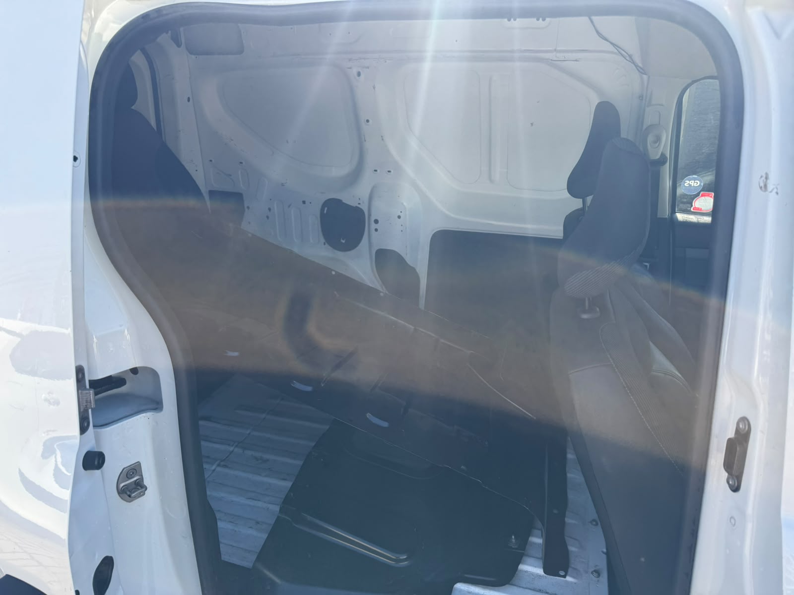 Renault EXPRESS 1.5 2023 - Imagen 8 de 10