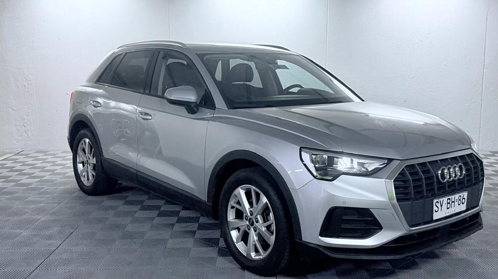 Audi Q3 35 TFSI 1.4 AT 2024 - Imagen 6 de 20