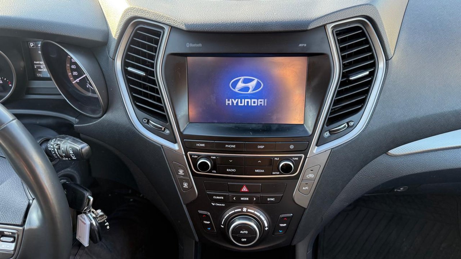 Hyundai GRAND SANTA FE NC 3.3 GLS 2WD 2019 - Imagen 16 de 20