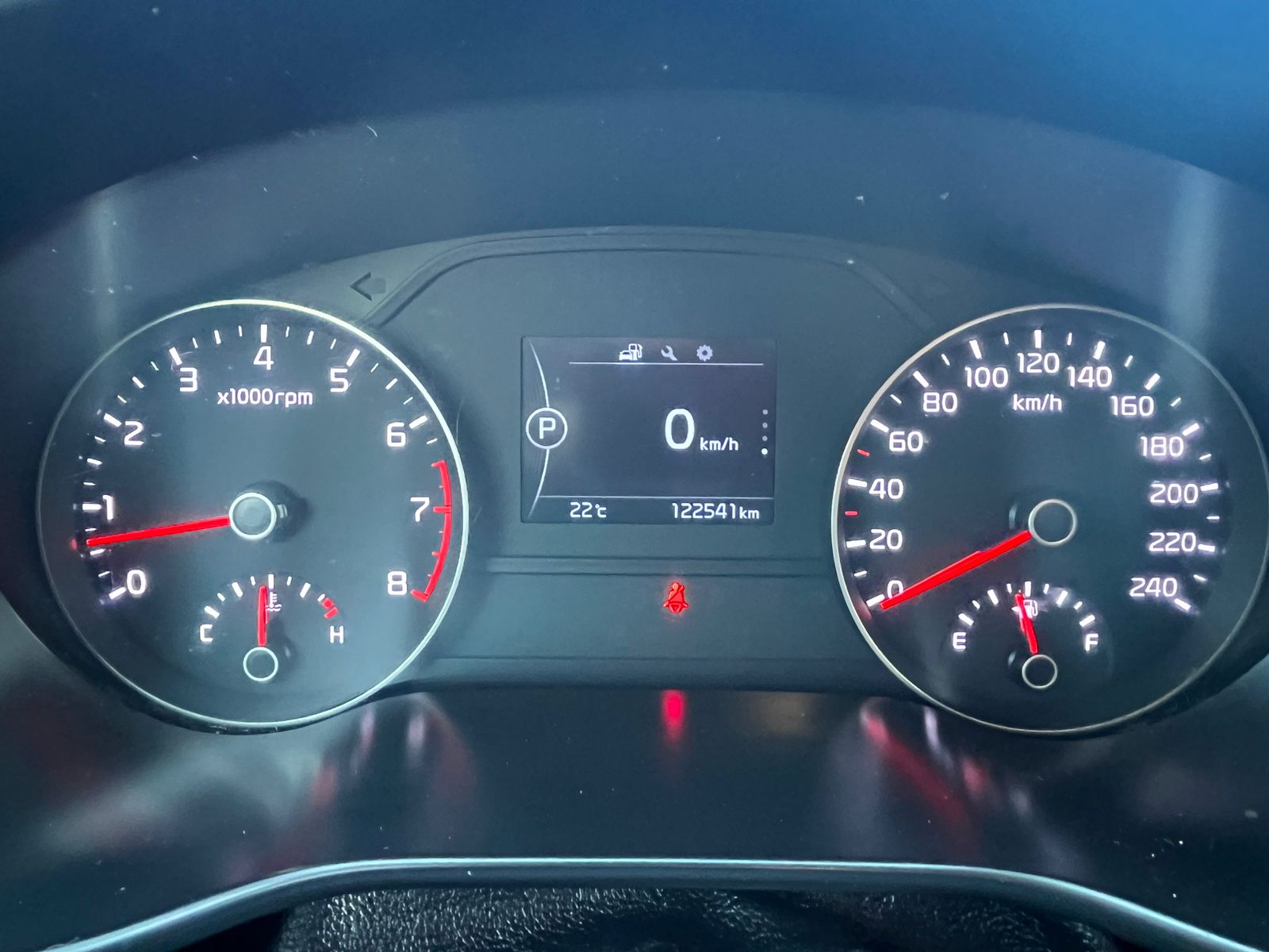 Kia SPORTAGE LX 2.0 2018 - Imagen 13 de 19