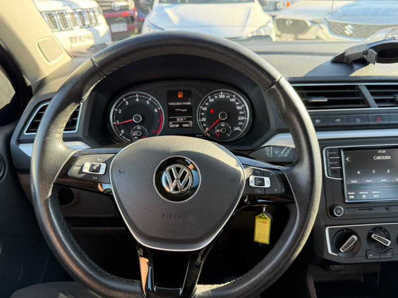 Volkswagen GOL HIGHLINE 1.6 AUT 2022 - Imagen 13 de 20