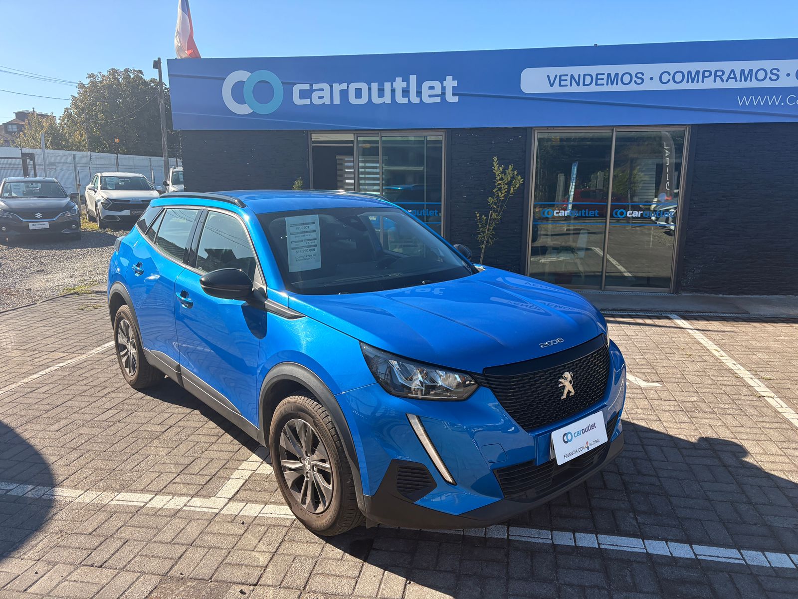 Peugeot 2008 BLUE HDI 100 TM 1.5 2022 - Imagen 5 de 9